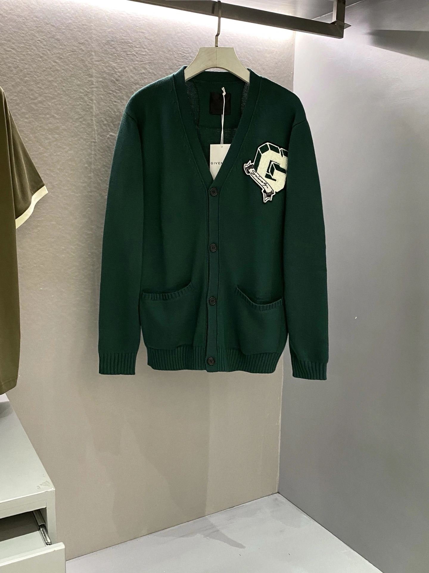 wg.luxury- 6iv593hy College item:E-F361D0312